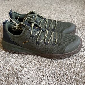 Columbia Fairbanks low shoe nori golden nugget size 13 EUC